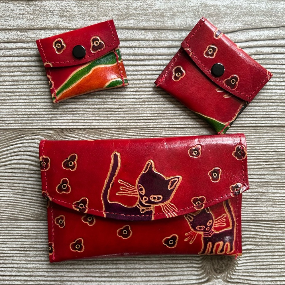 Red Cat Wallet for Everyday Use